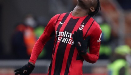  罗马德比战平拉齐奥，穆帅红狼军团错失登顶良机