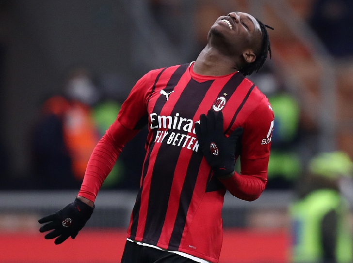  罗马德比战平拉齐奥，穆帅红狼军团错失登顶良机